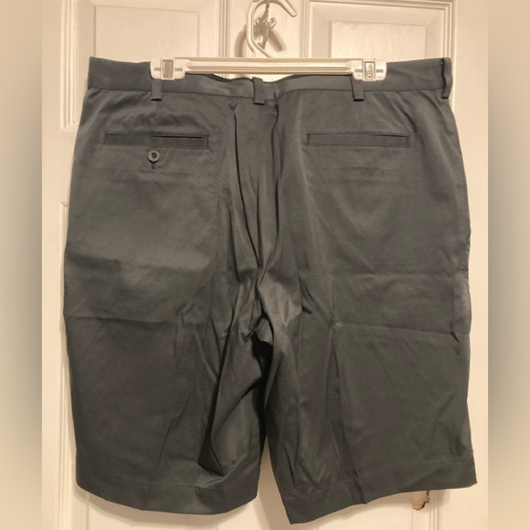 Nike Manchester United Golf Shorts 36 - Picture 2 of 4